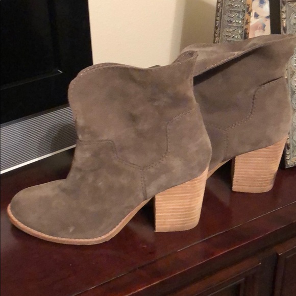 Splendid Booties - Picture 4 of 5